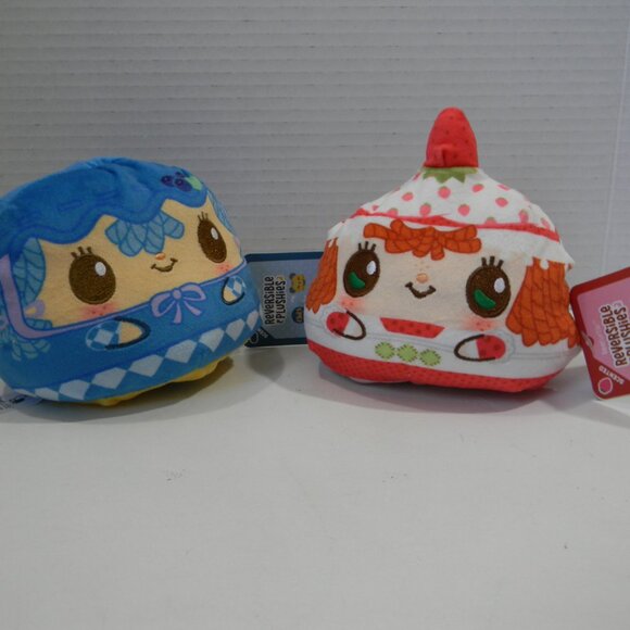 Strawberry Shortcake Blueberry Muffin Reversible Teeturtle Plushies Set of 2 NWT - Picture 1 of 4
